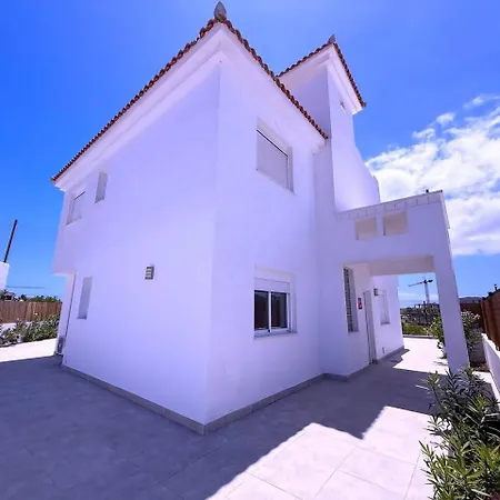 Ocean's Twelve Vila *