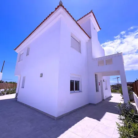 Ocean's Twelve Villa